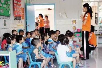 報考指南 文藝青年的首選，中文教育系帶你成就文學夢想